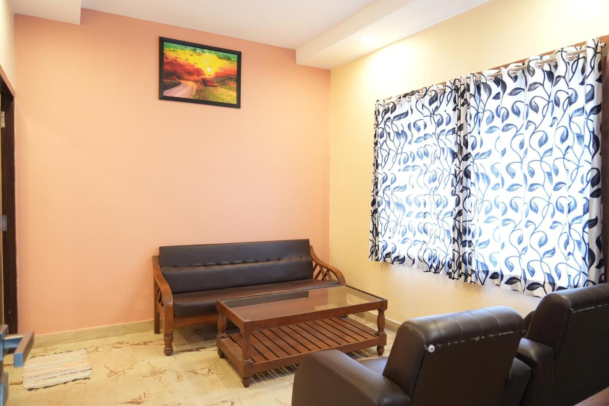 Sri Krishnan Residency Hotel Pollachi Bagian luar foto